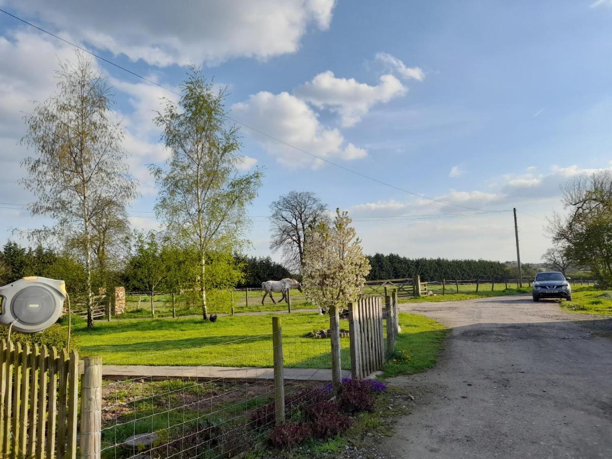 Mile House Barn Bed & Breakfast Nantwich Extérieur photo