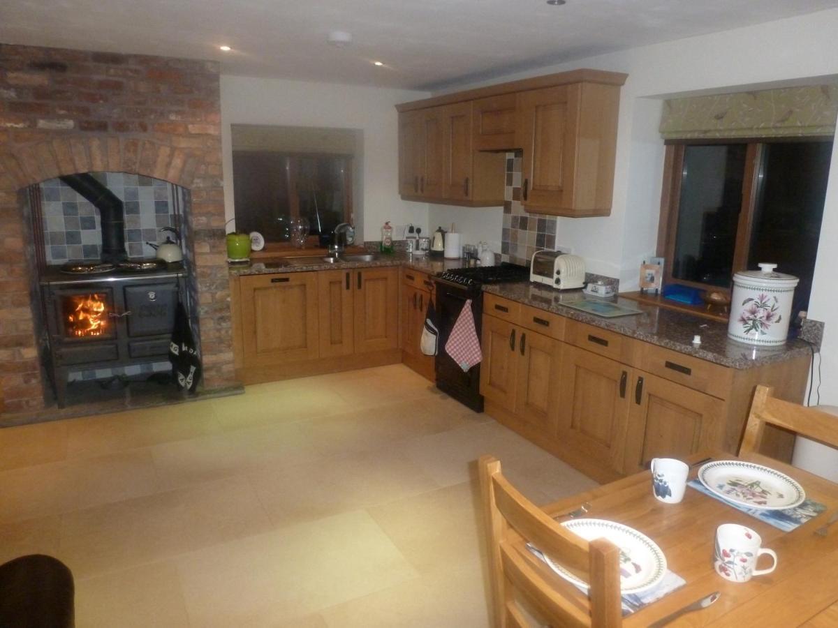 Mile House Barn Bed & Breakfast Nantwich Extérieur photo